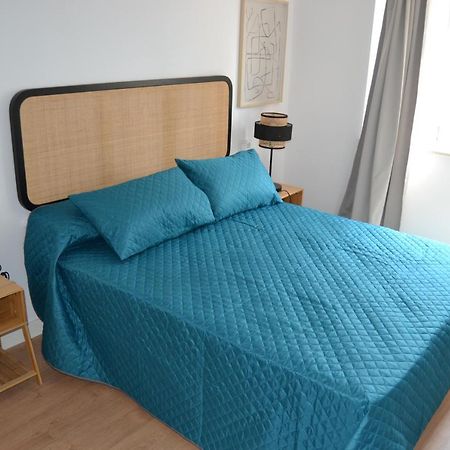 Inmoinsuas Yoana Home Sarria Bagian luar foto