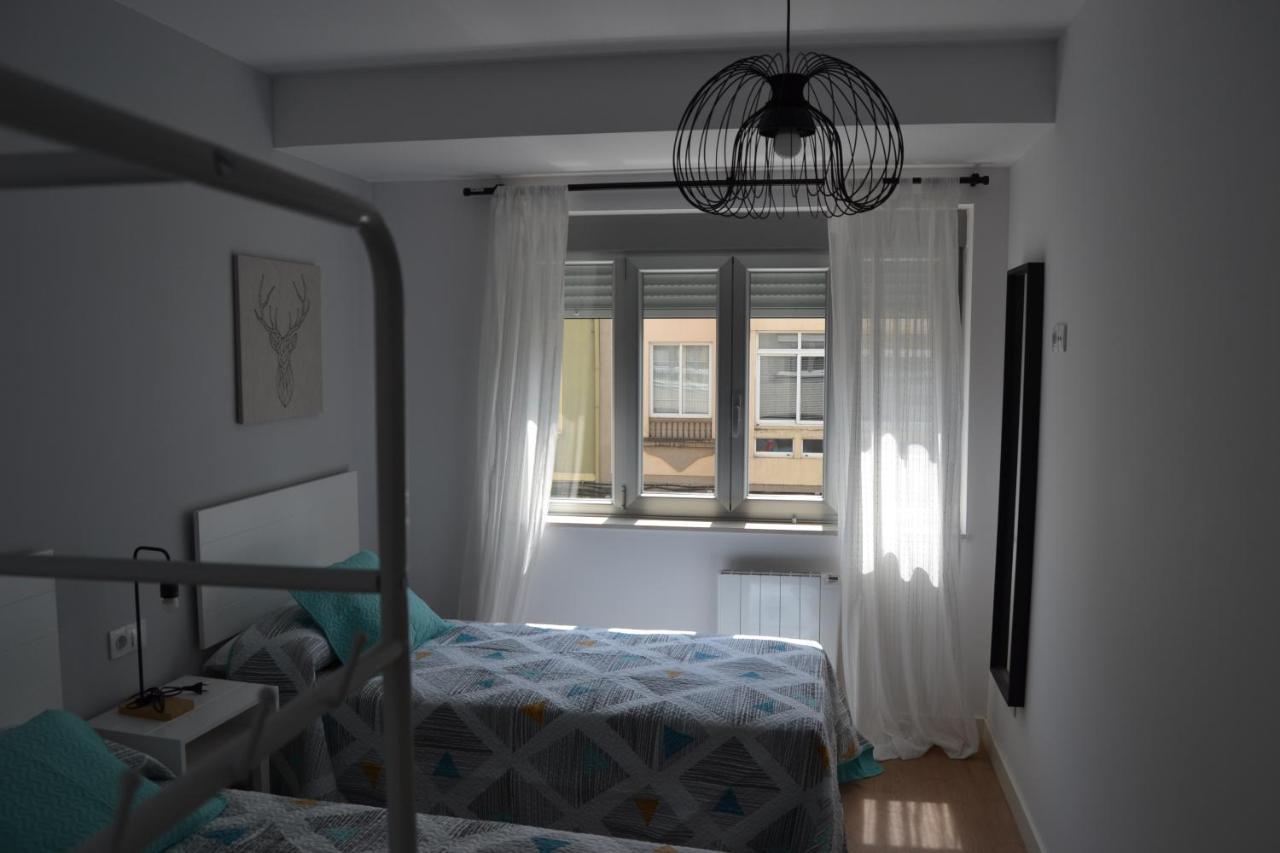 Inmoinsuas Yoana Home Sarria Bagian luar foto