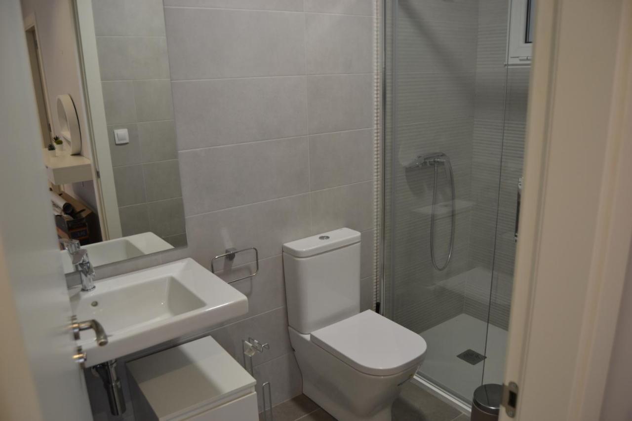 Inmoinsuas Yoana Home Sarria Bagian luar foto
